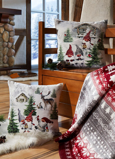 Örngott med tomtemotiv 