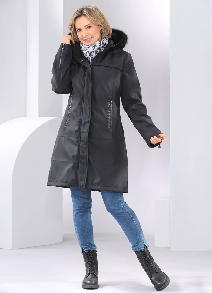 Kort kappa med fast fuskp&auml;lskant 