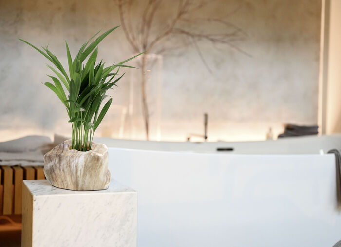 Växtkruka från Botanyia i elegant naturstenslook SAND