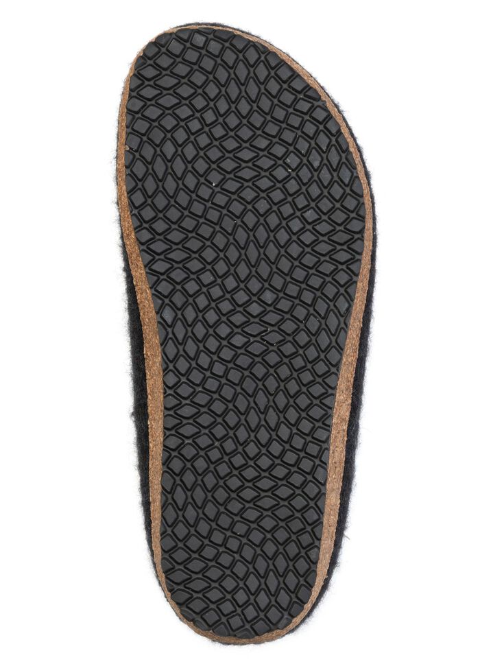 Eleganta damtofflor, bredd G, tillverkade av jungfruull, s&ouml;ml&ouml;st handfiltade 