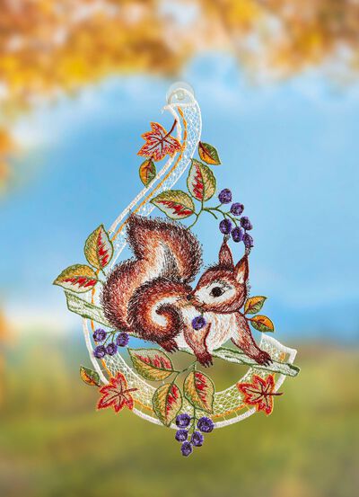 F&ouml;nsterbildekorre gjord av &auml;kta Plauenspets 