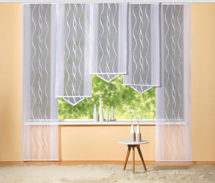 Skjutgardin med en subtil v&aring;gdesign VIT