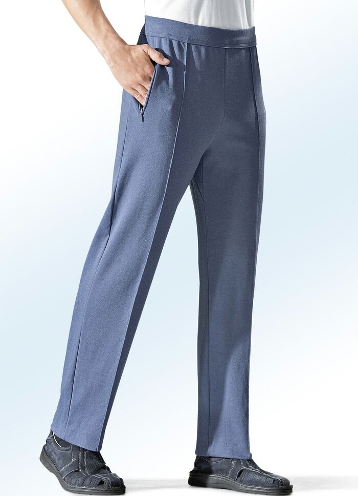 Fritidsbyxor fr&aring;n Athlet i 4 f&auml;rger 