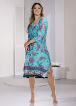 Kaftan, vadlång och 3/4 långa ärmar 