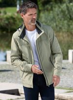 Funktionell kort jacka med avtagbar huva 