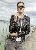 Kort jacka med en mjuk k&auml;nsla 