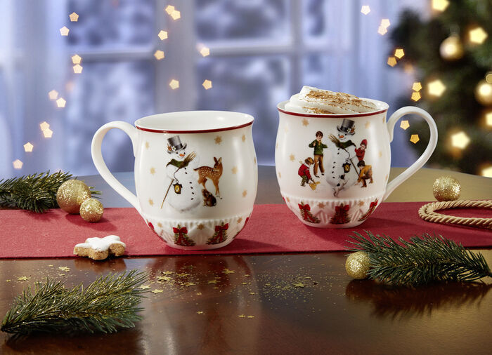 Handtagsmugg gjord av h&ouml;gkvalitativt premiumporslin 