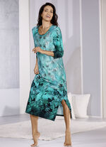 Nattlinne från Laurina med bläckstråletryck och elastan 