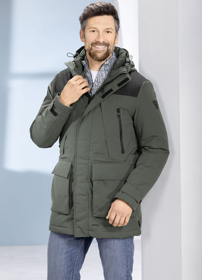 Funktionell parkas från "Redpoint", 