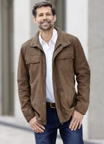 L&auml;derjacka med br&ouml;stfickor 