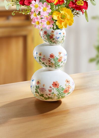 P&aring;sk&auml;ggvas i keramik 