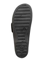 Tofflor gjorda av vadderat textilmaterial SVART