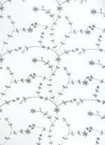 Broderad &ouml;verkant 