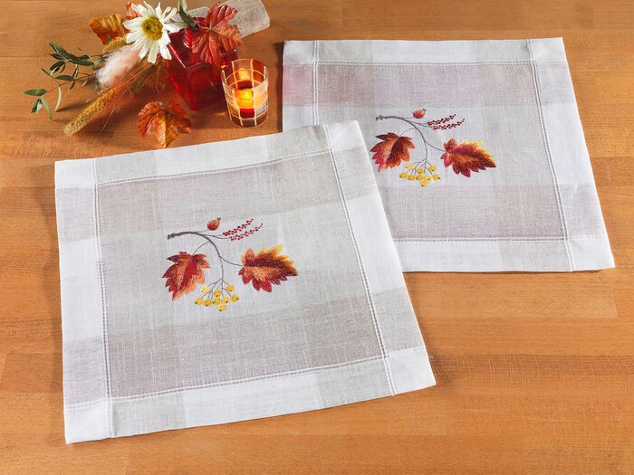 Broderad bords- och rumsdekoration MOUSSERANDE VIN