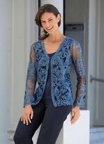 Blusjacka med dekorativa knappar 