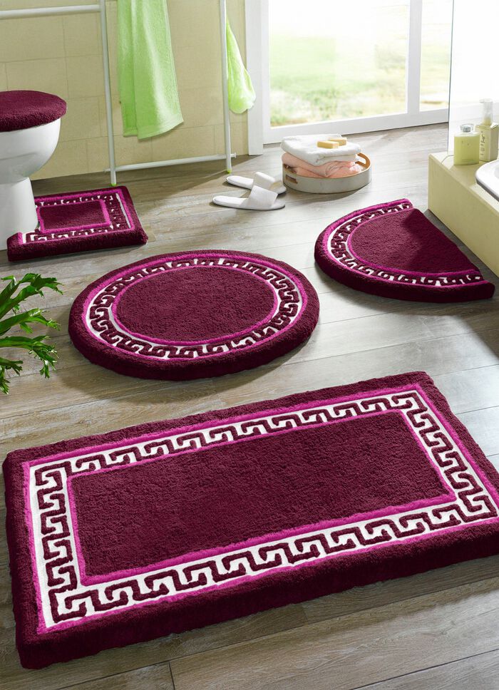 Badrumsset med meanderb&aring;rd 