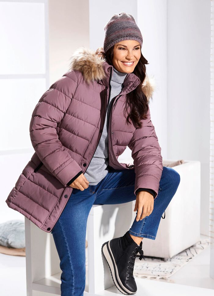 Funktionell l&aring;ng jacka med avtagbar huva 