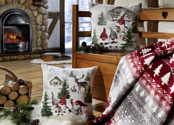 Örngott med tomtemotiv FÄRGRIK