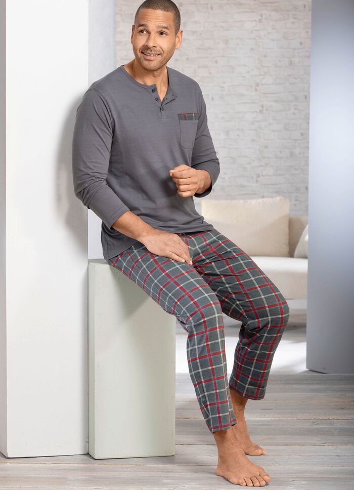 Tv&aring;pack pyjamas med knappar framtill 