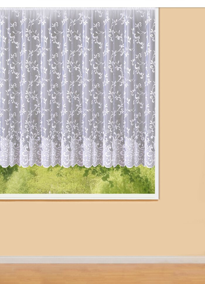 S&ouml;t blommig f&ouml;nstergardin 