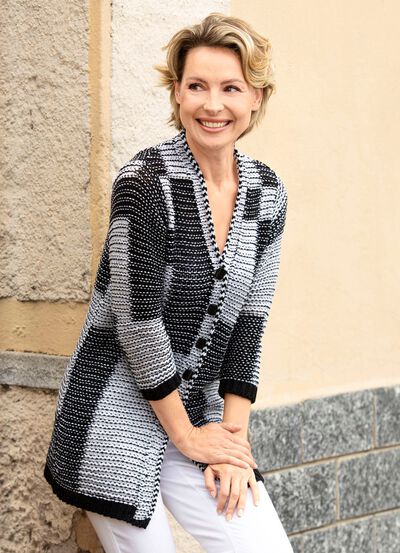 Kofta med strukturerat mönster 