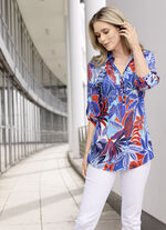 Tunika med blomm&ouml;nster 