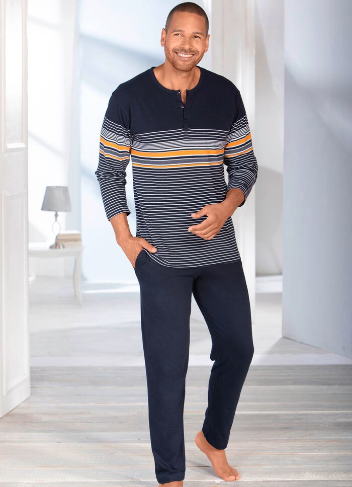 Pyjamas med knappsl&aring; och &ouml;ppna toppar 