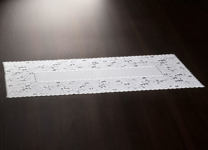 "Bauer" s&auml;ngkl&auml;der i olika utf&ouml;randen 