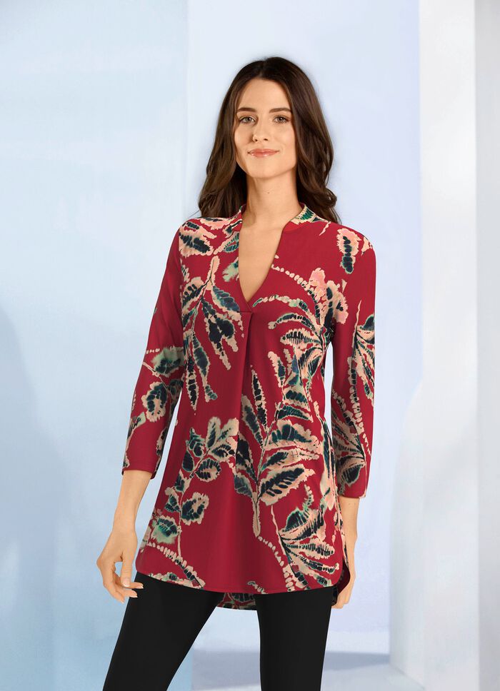 Skjorttunika med vackra dekorativa veck 