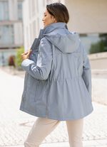 Funktionell jacka med avtagbar huva 