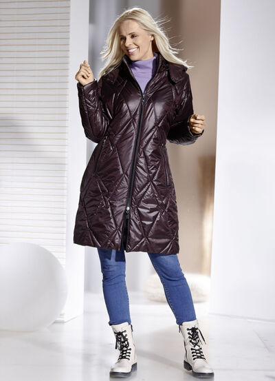 Kort kappa med 2-vägs dragkedja  Kort kappa med 2-vägs dragkedja