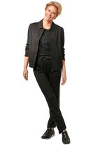 Kavaj med skjortkrage 