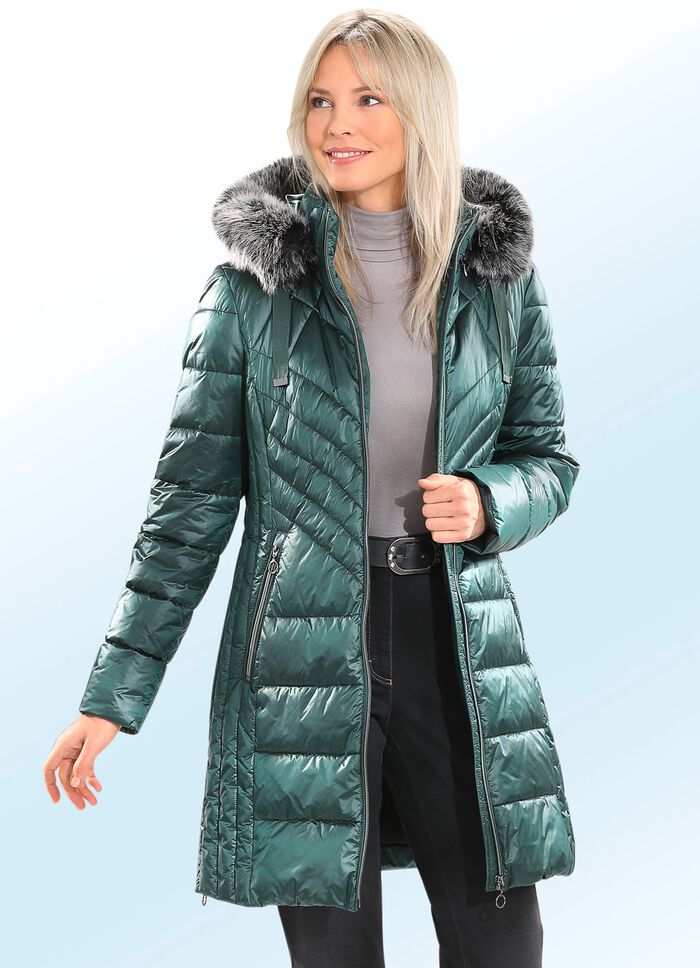 Kort kappa med vertikal quiltning FLASKGR&Ouml;N