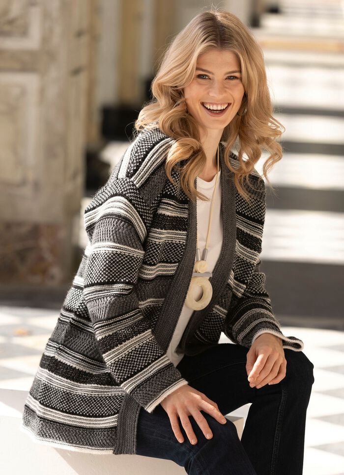 Cardigan med alpacka inneh&aring;ll 