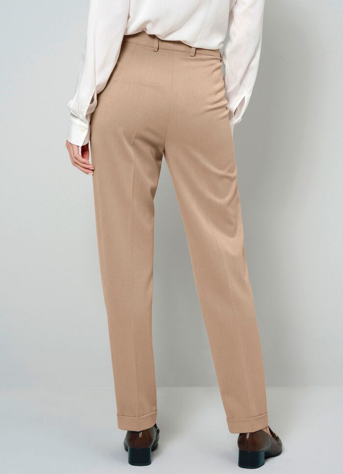 Byxor med fasta uppslag 