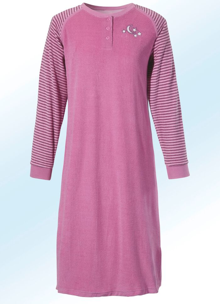 Nattlinne i frott&eacute;stretch, l&aring;nga &auml;rmar med knappsl&aring; och &auml;rmslut 