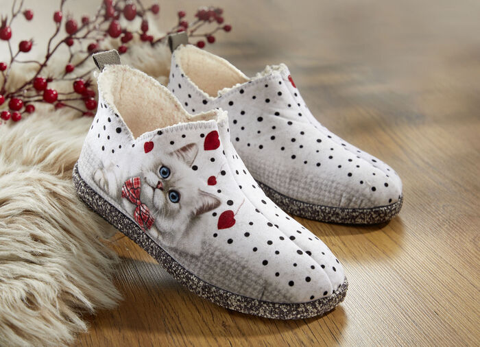 Felina toffel fr&aring;n Varomed 