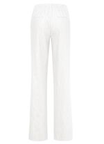 Jeans med l&auml;tt utsv&auml;ngda ben 