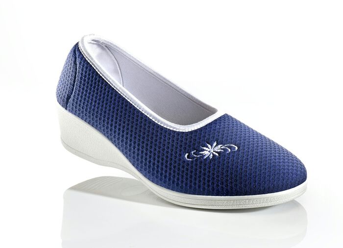 Moderiktiga ballerinor i olika f&auml;rger MARIN