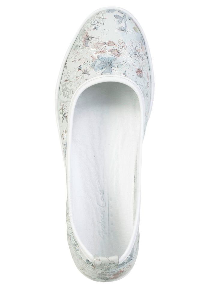 Andrea Conti, eleganta damballerinor, vidd G, med uttagbar fotb&auml;dd 