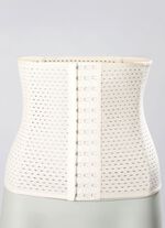 Smalt b&auml;lte med hakkn&auml;ppning framtill 