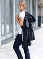 Funktionell trenchcoat med b&auml;lte 