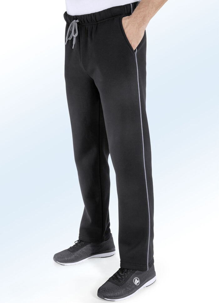 Fritidsbyxor i 3 färger SVART