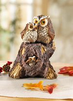 Ett par ugglor handm&aring;lade 