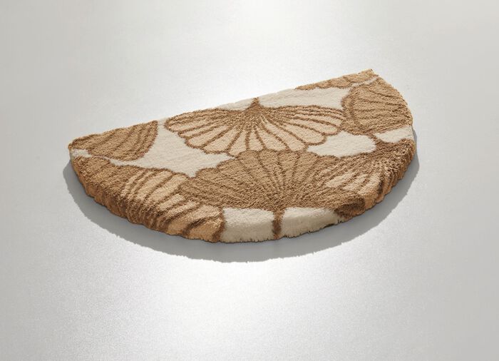 Badrumsset med motiv av ginkgoblad 