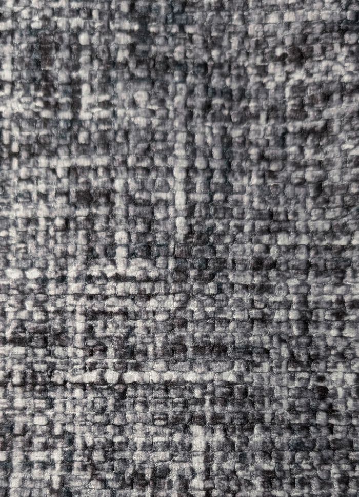 Inredningsdetaljer med kedjekantad avslutning 