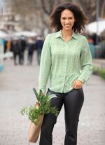 Blus med skjortkrage 