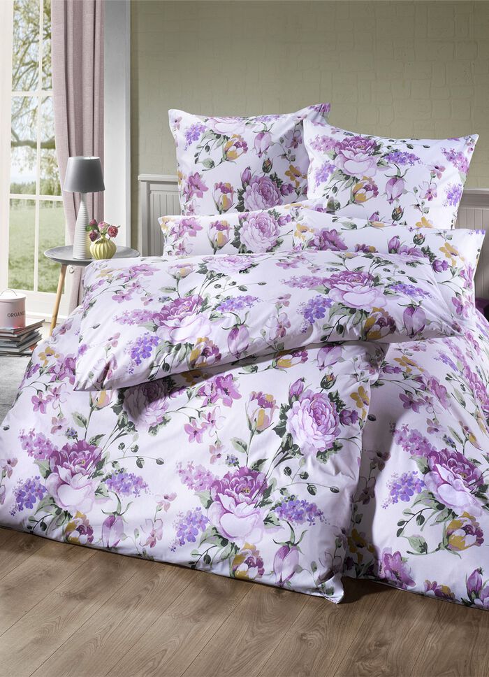 S&auml;ngkl&auml;desset med rosmotiv 