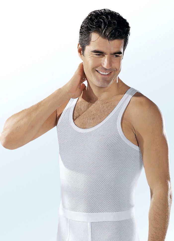 Herrlinnen fr&aring;n Pfeilring i trepack, dubbelribbade, vita 