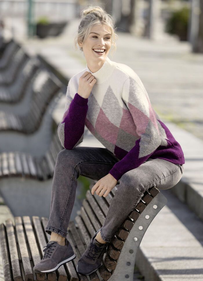Ankellånga, figurformade jeans BÄR
